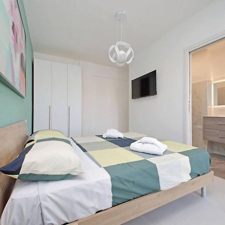 Apartament Attico Di Design A Garbatella Con Vista San Pietro Rzym Zewnętrze zdjęcie