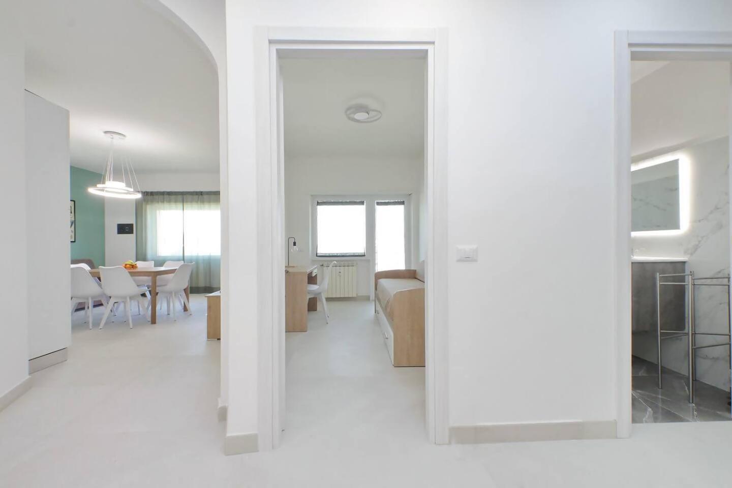 Apartament Attico Di Design A Garbatella Con Vista San Pietro Rzym Zewnętrze zdjęcie